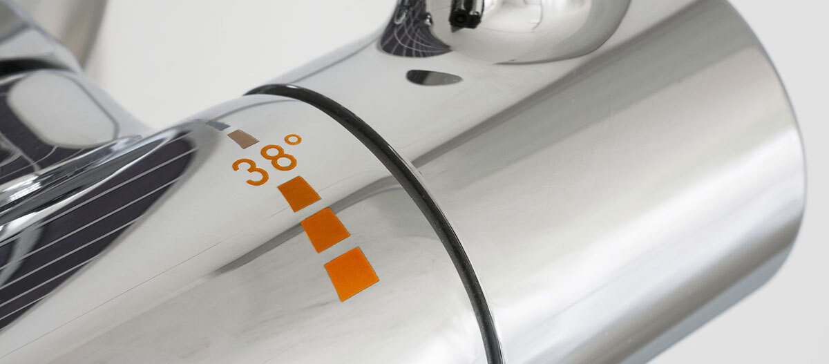 Ratgeber-Hund-Hundebad-Temperatur_1200×527 Temperaturanzeige in der Dusche.