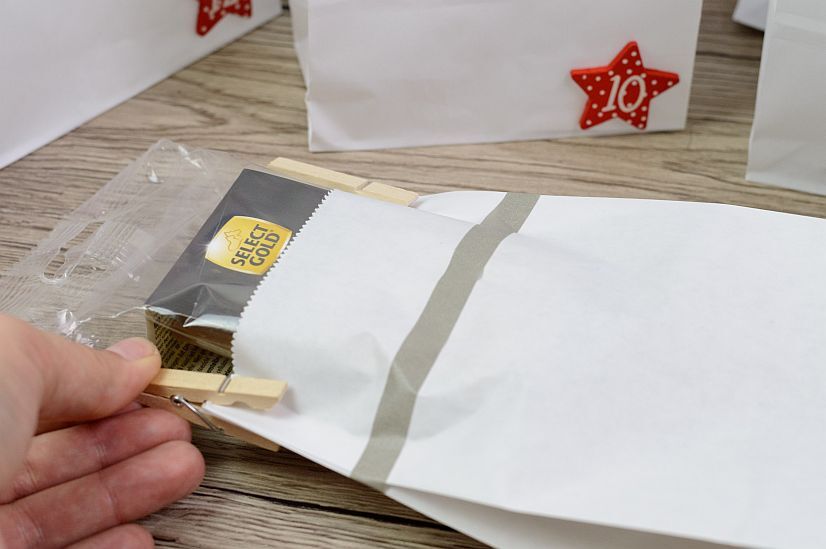 Schritt5 Adventskalender selber basteln.