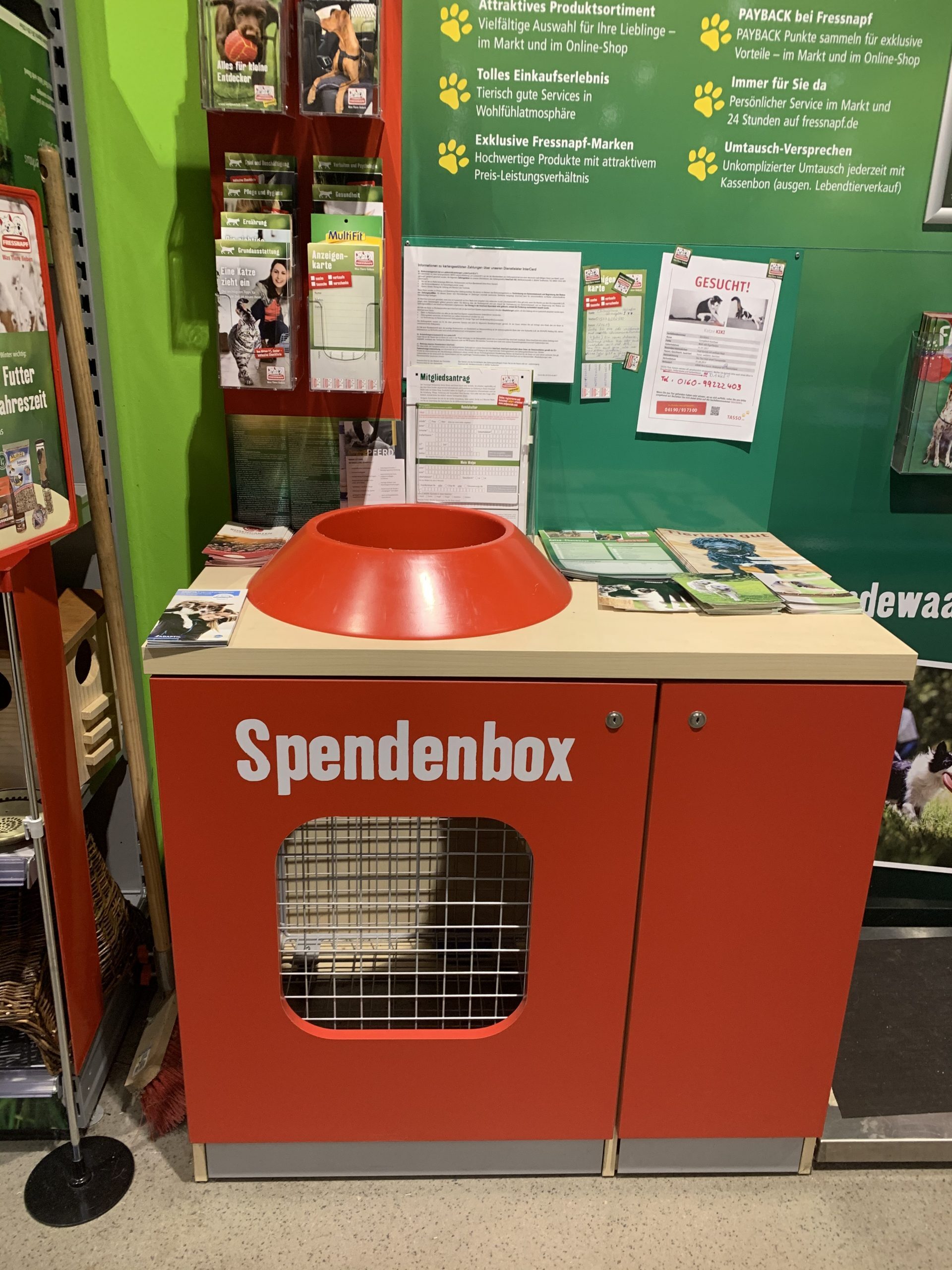 Spendenbox_Tierisch engagiert