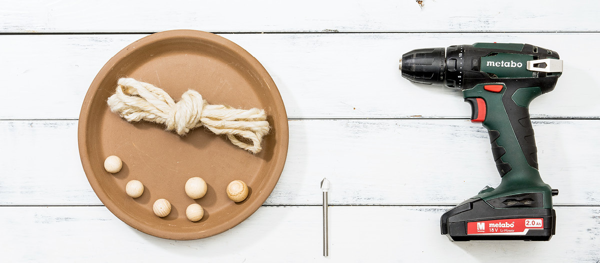 Bauanleitung für eine Vogeltränke Bauanleitung für eine Vogeltränke